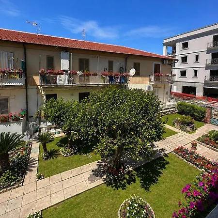 Apartament Con Cucina - Mare Blu And Siderno